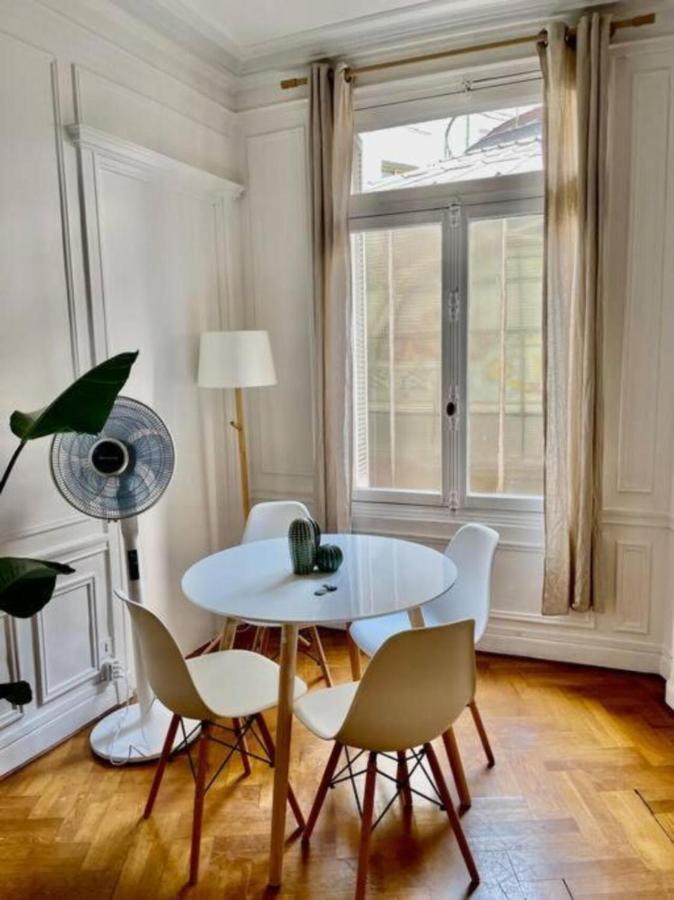 A Luxurious Apartment With Ac On Promenade Des Anglais Nice Eksteriør bilde
